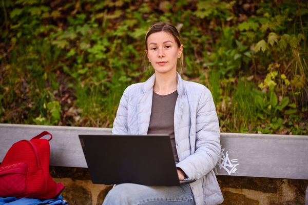 Can you work remotely from the UK for a foreign company?